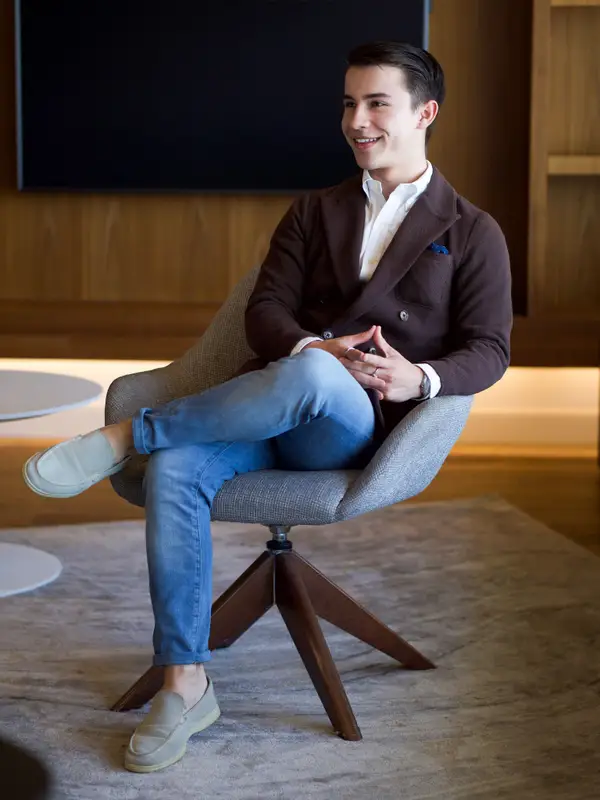 Trendy Office Cuts for Gen Z